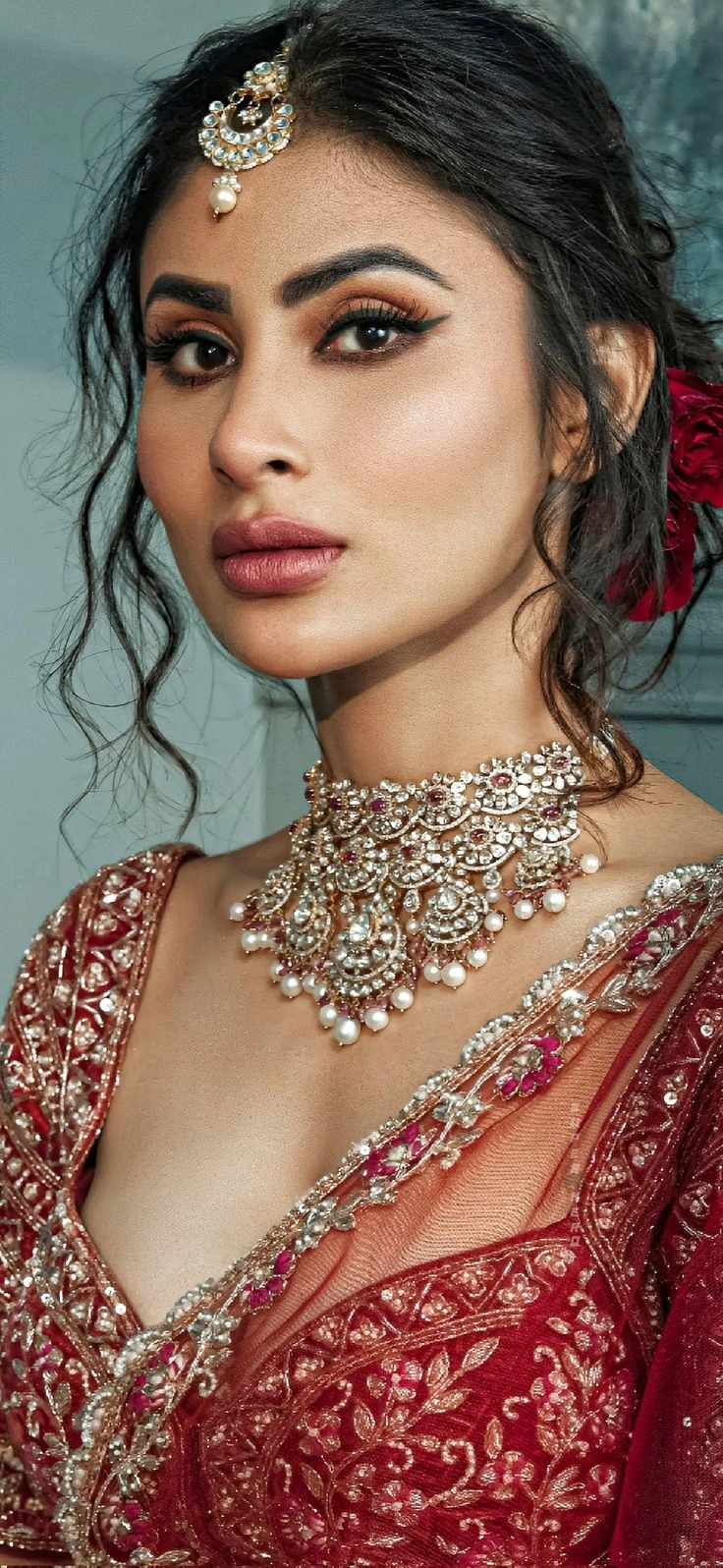 Mouni Roy